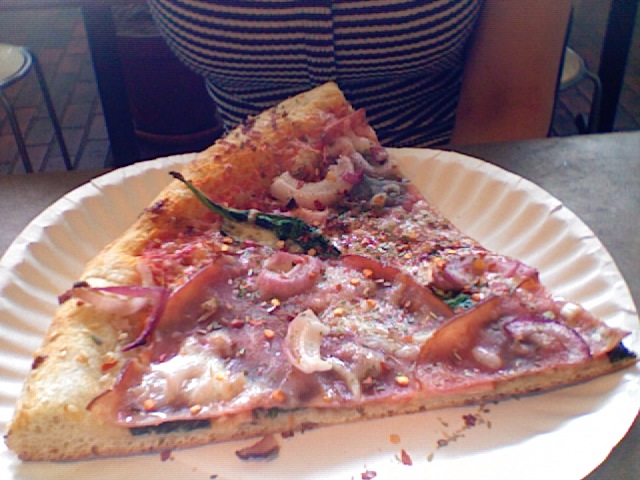 Oggi’s Special of the Day Slice