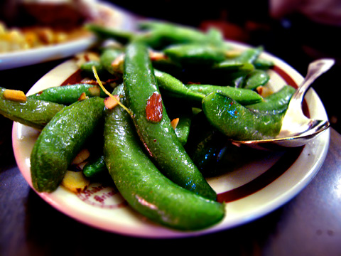 snap-peas Sugar snap peas almondine